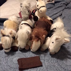 6 Legendary 2010’s Wells Fargo Ponies